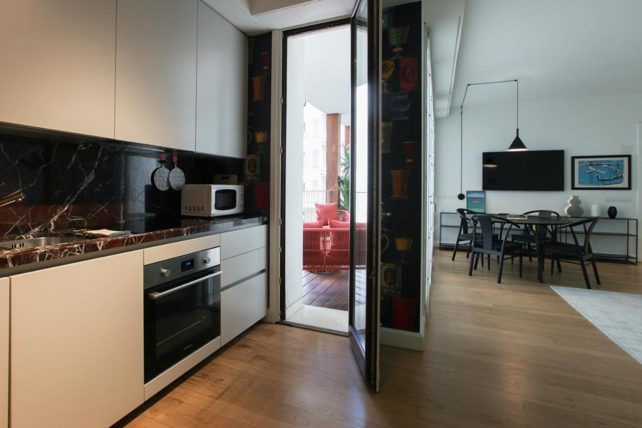 Fresh And Elegant Pta Venezia District Apartment Milan