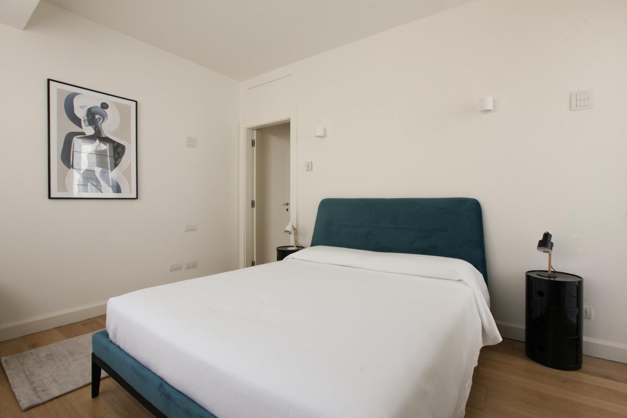 Fresh And Elegant Pta Venezia District Apartment Milan